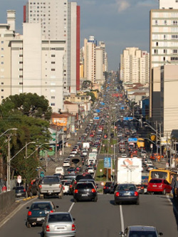 Avenida Visconde de Guarapuava